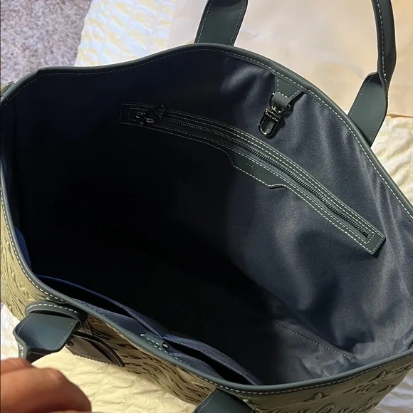 Louis Vuitton Denim tote bag - Picture 3 of 5